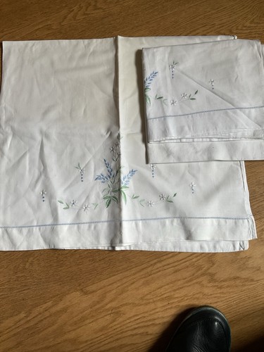 Vintage pillowcase pair with - vintage,